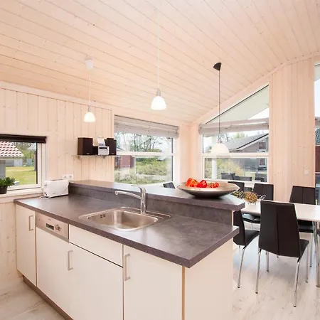 2 House B 76 * Großenbrode